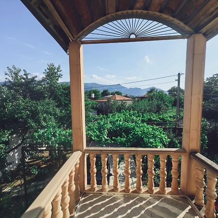 Guest House Metreveli Street 19 Khashuri Exterior photo