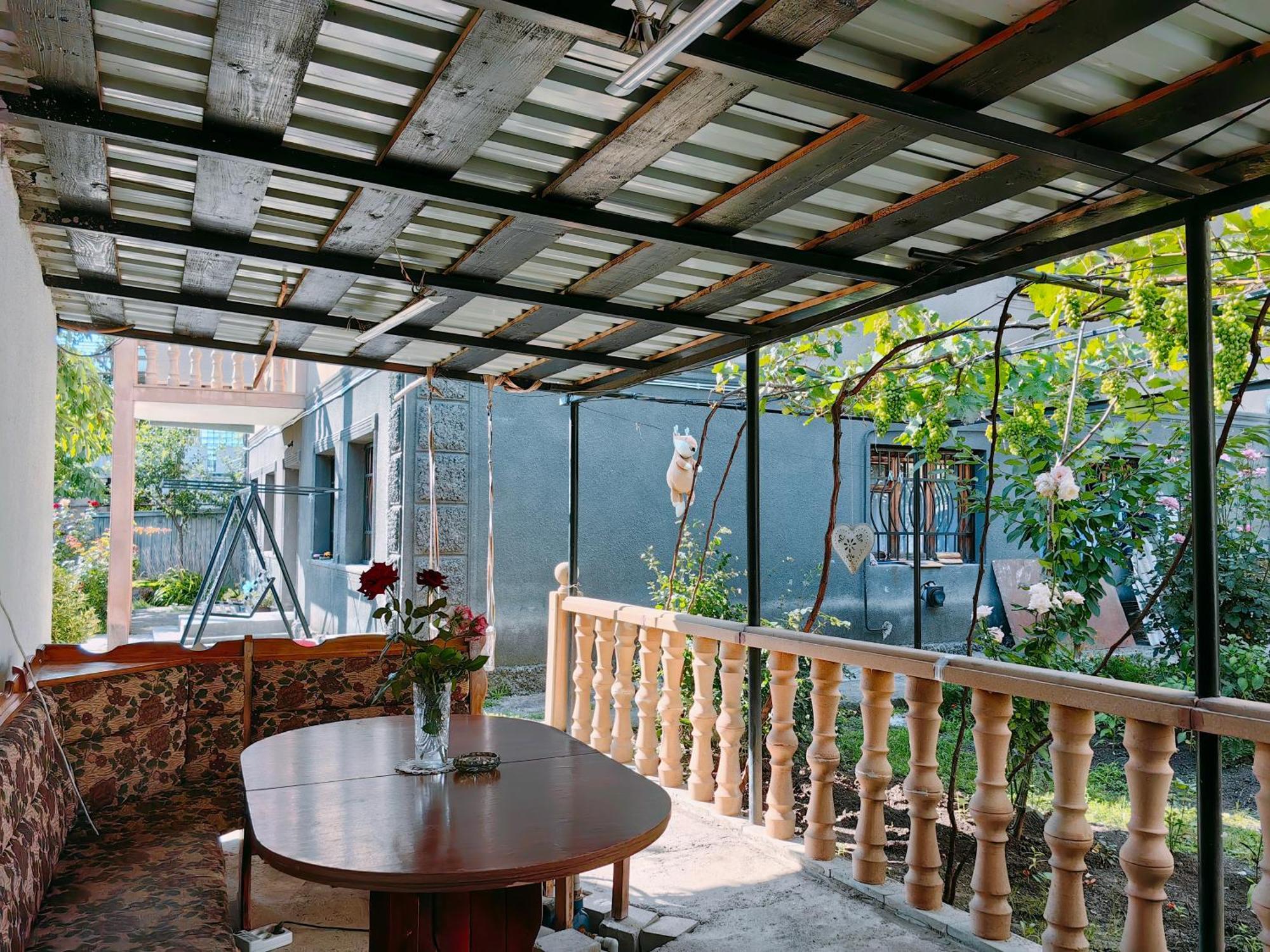 Guest House Metreveli Street 19 Khashuri Exterior photo