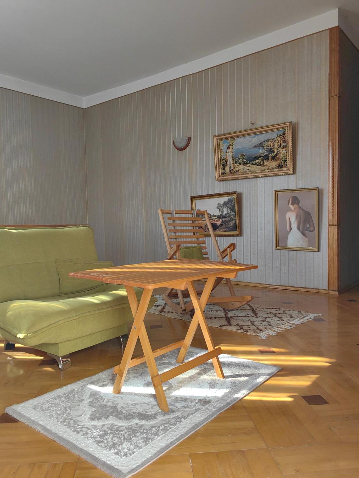 Guest House Metreveli Street 19 Khashuri Exterior photo